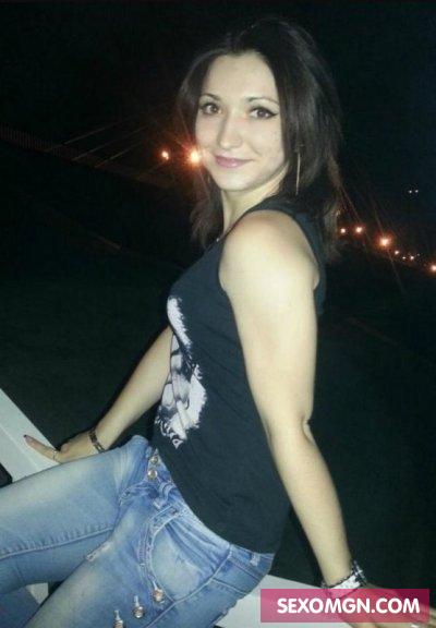 Настя, ню-фото